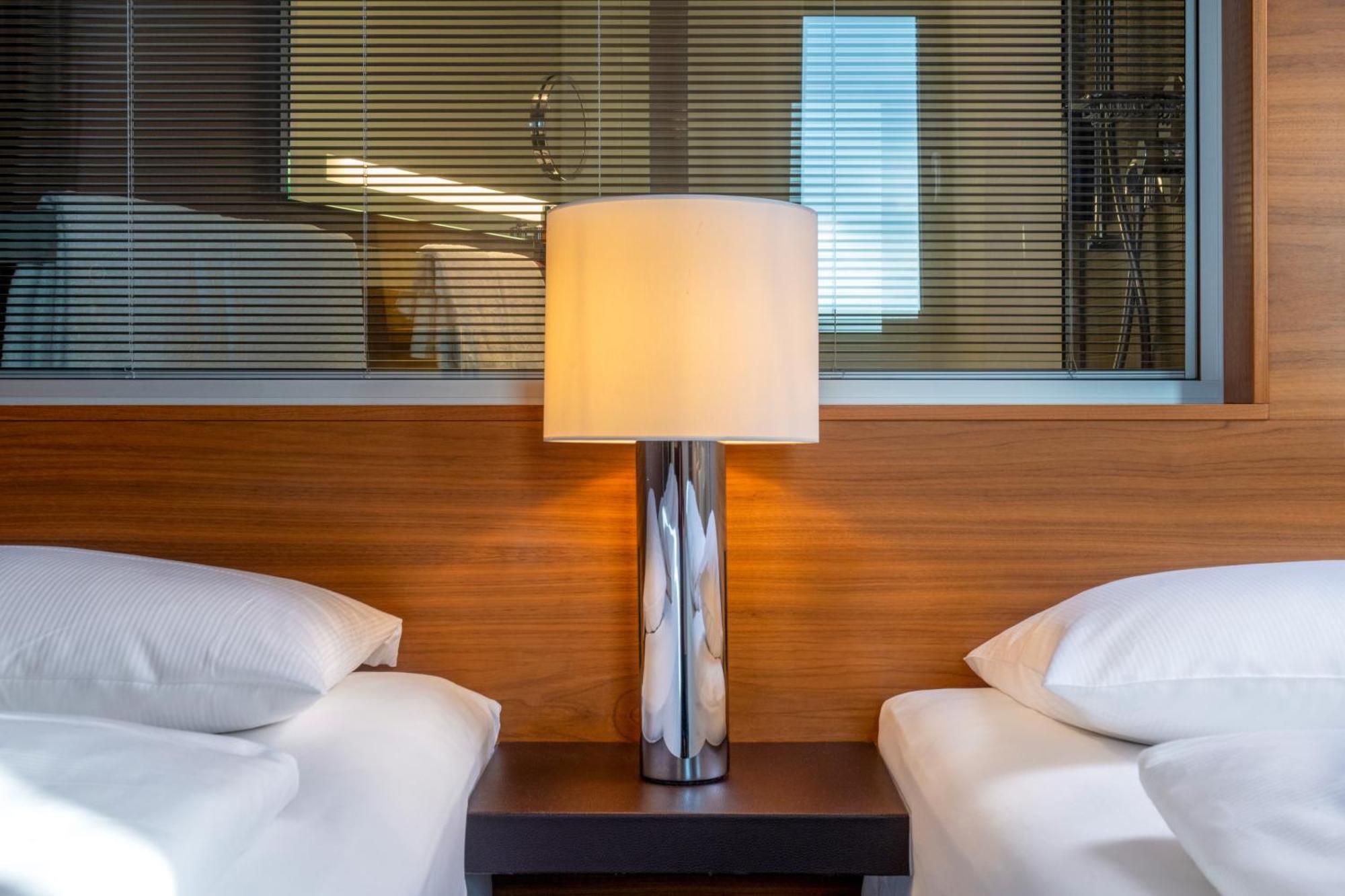 Mövenpick 4*